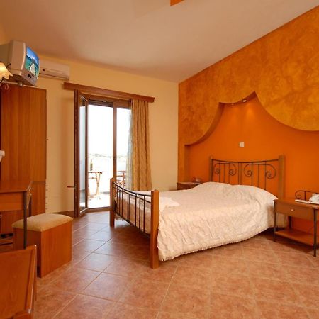 Pension Stella Naxos City Eksteriør bilde